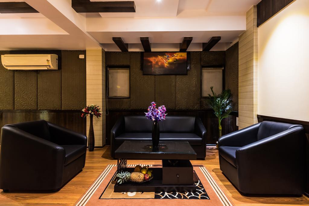 Hotel Peace Park Panvel Zewnętrze zdjęcie
