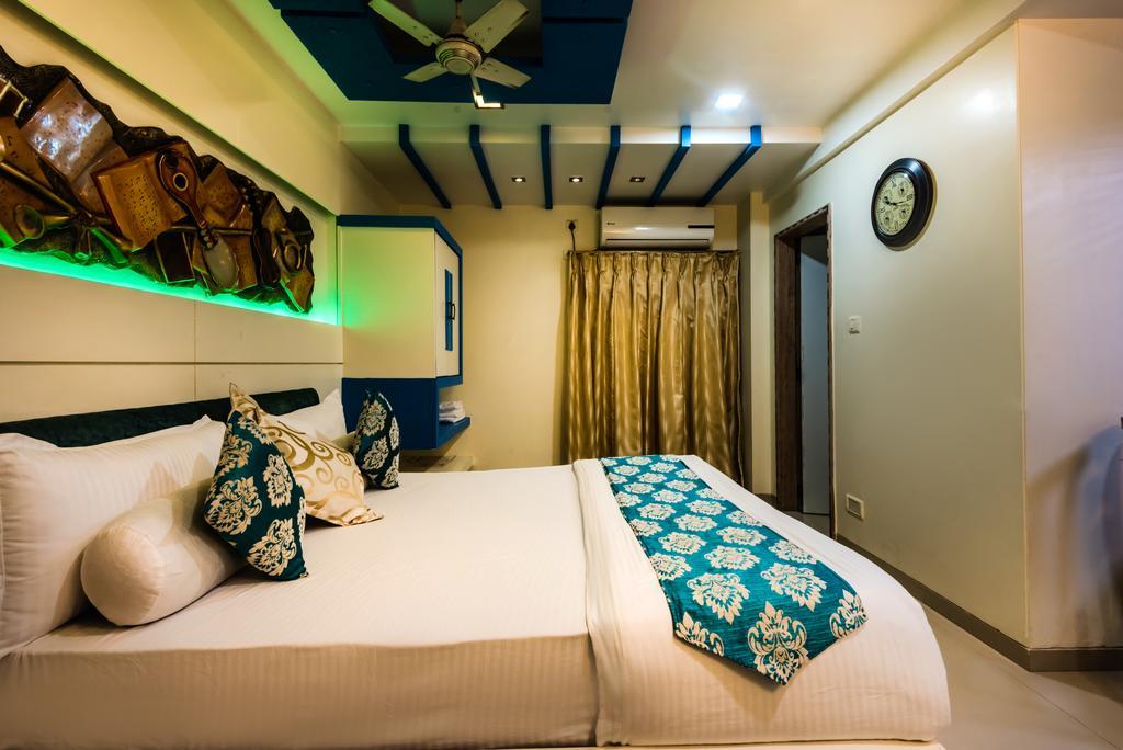 Hotel Peace Park Panvel Zewnętrze zdjęcie