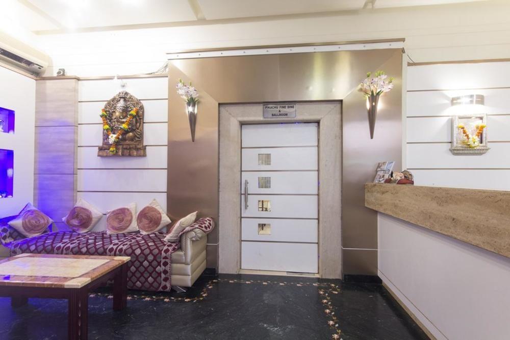 Hotel Peace Park Panvel Zewnętrze zdjęcie